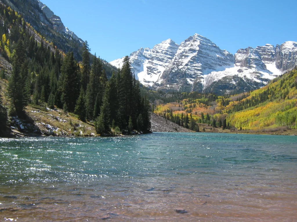 Photo of Maroon Bells near Aspen, CO with a lake in the foreground. Representing high altitude jerky making.
